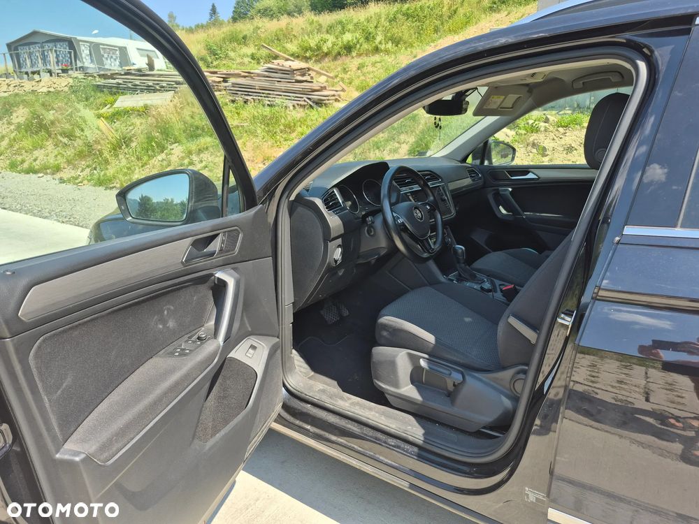 Volkswagen Tiguan Allspace 2.0 TDI 4Mot SCR Comfortline DSG - 9