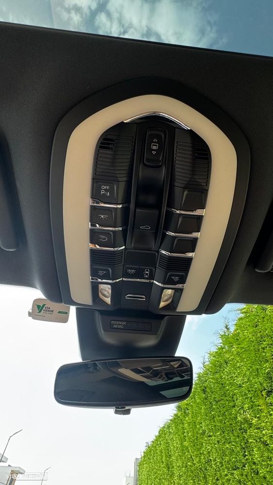 Porsche Macan Standard - 12