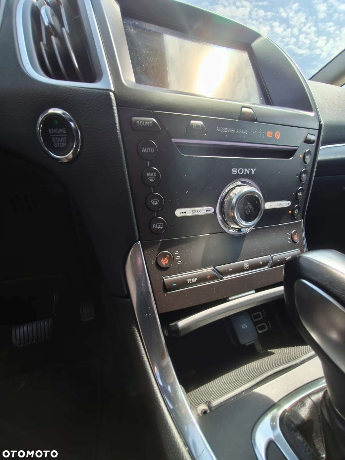 Ford S-Max 2.0 TDCi Titanium PowerShift - 24