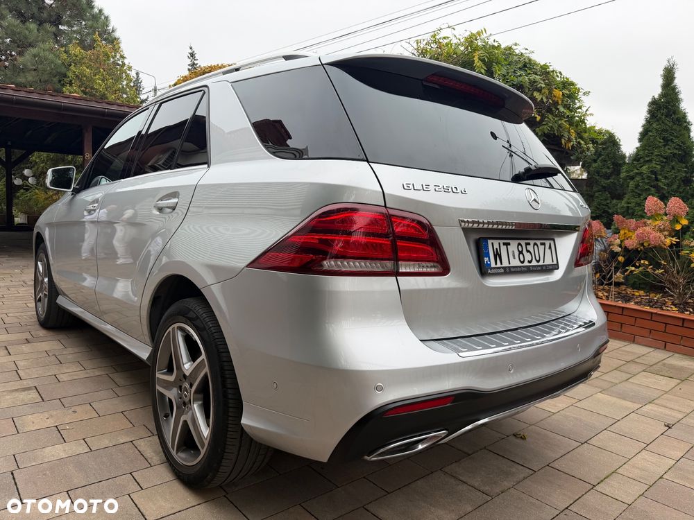 Mercedes-Benz Gle 2017 photo 4