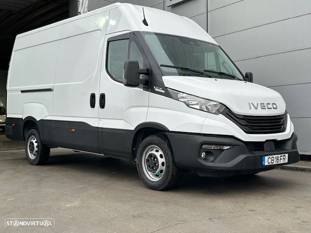 Iveco DAILY 35S16 A8 ( cx. automática) - 1