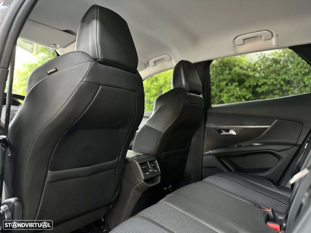 Peugeot 3008 1.2 PureTech Allure Pack EAT8 - 11