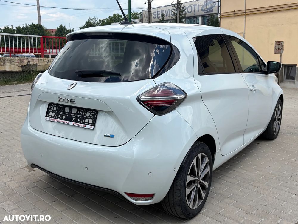 Renault ZOE - 16