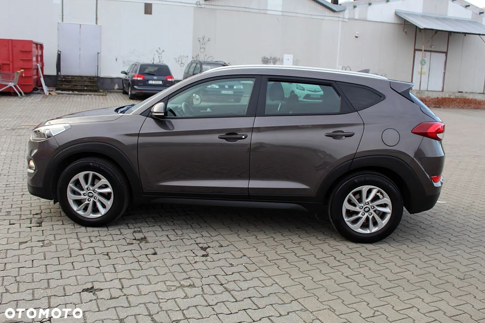 Hyundai Tucson blue 1.7 CRDi 2WD Advantage - 9
