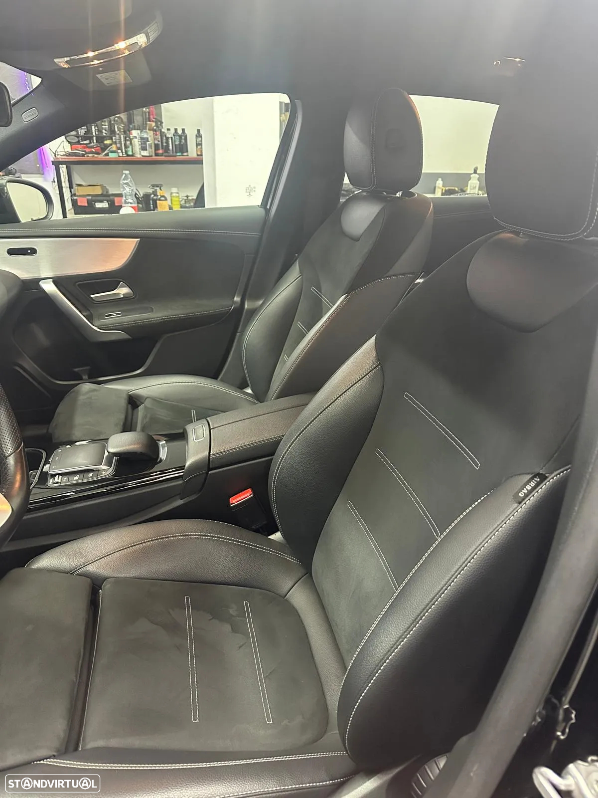 Mercedes-Benz A 250 Limousine e AMG Line - 15