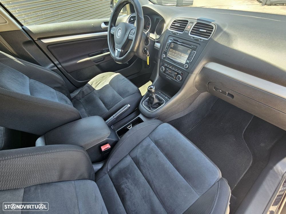 VW Golf Variant 1.6 TDi Highline - 25