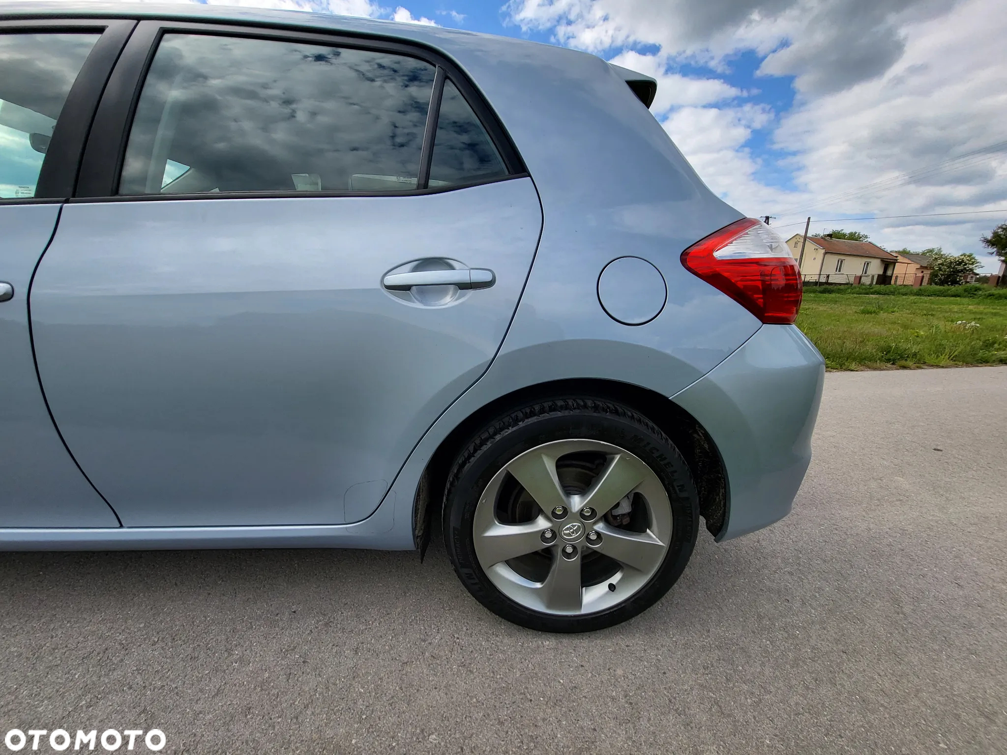 Toyota Auris 1.8 HSD Prestige NAVI - 18