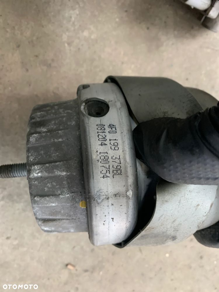 poduszka silnika lewa prawa 4F0199379BL 4F0199382BN 4F0199379H 4F0199382H A6 C6 2.7 3.0 TDI - 2