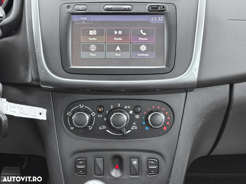 Dacia Logan - 13