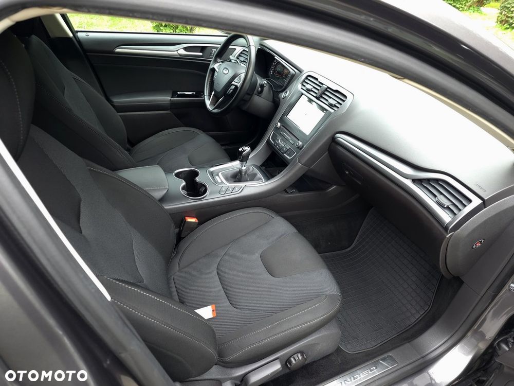 Ford Mondeo 2.0 TDCi Titanium - 13