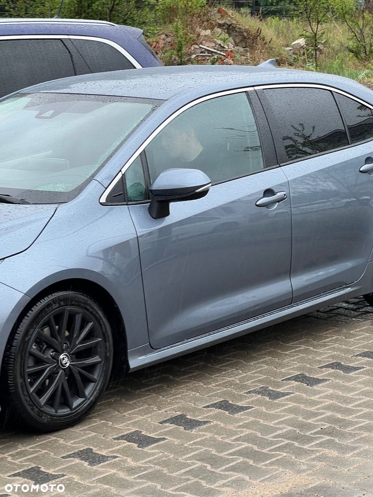 Toyota Corolla - 2