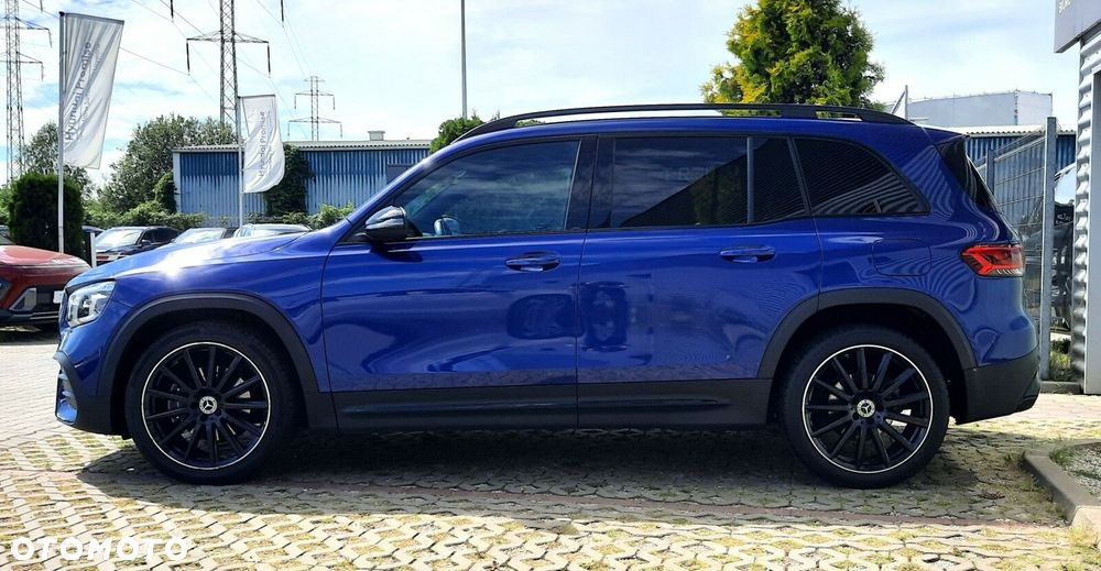 Mercedes-Benz GLB 200 d 4-Matic AMG Line 8G-DCT - 18