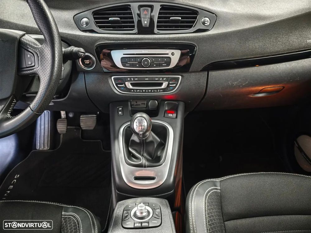 Renault Grand Scénic 1.5 dCi Bose Edition SS - 13