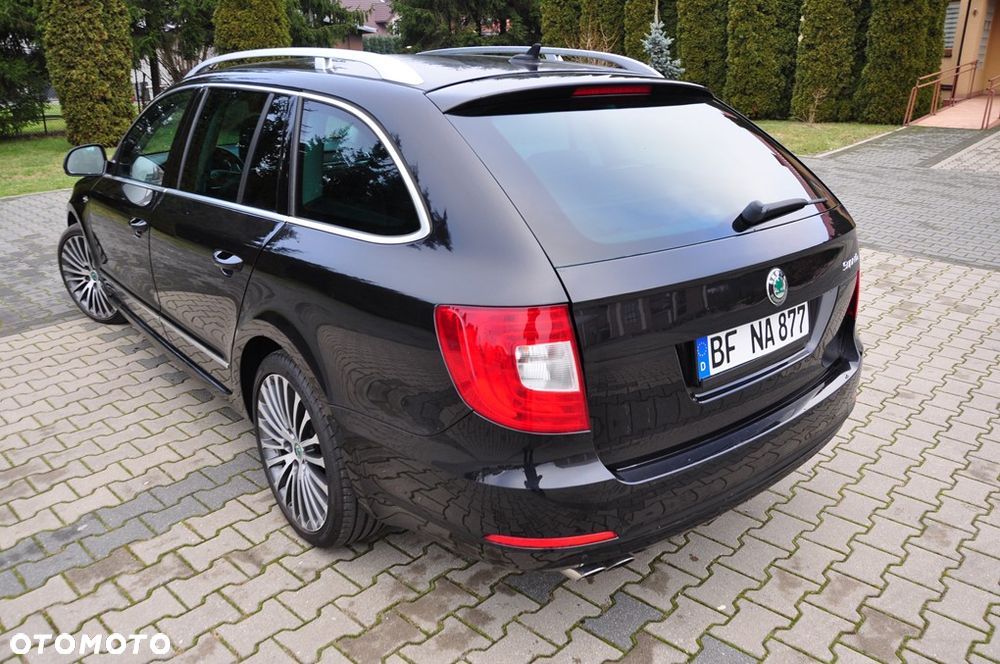 Skoda Superb 2.0 TDI L&K DSG - 24