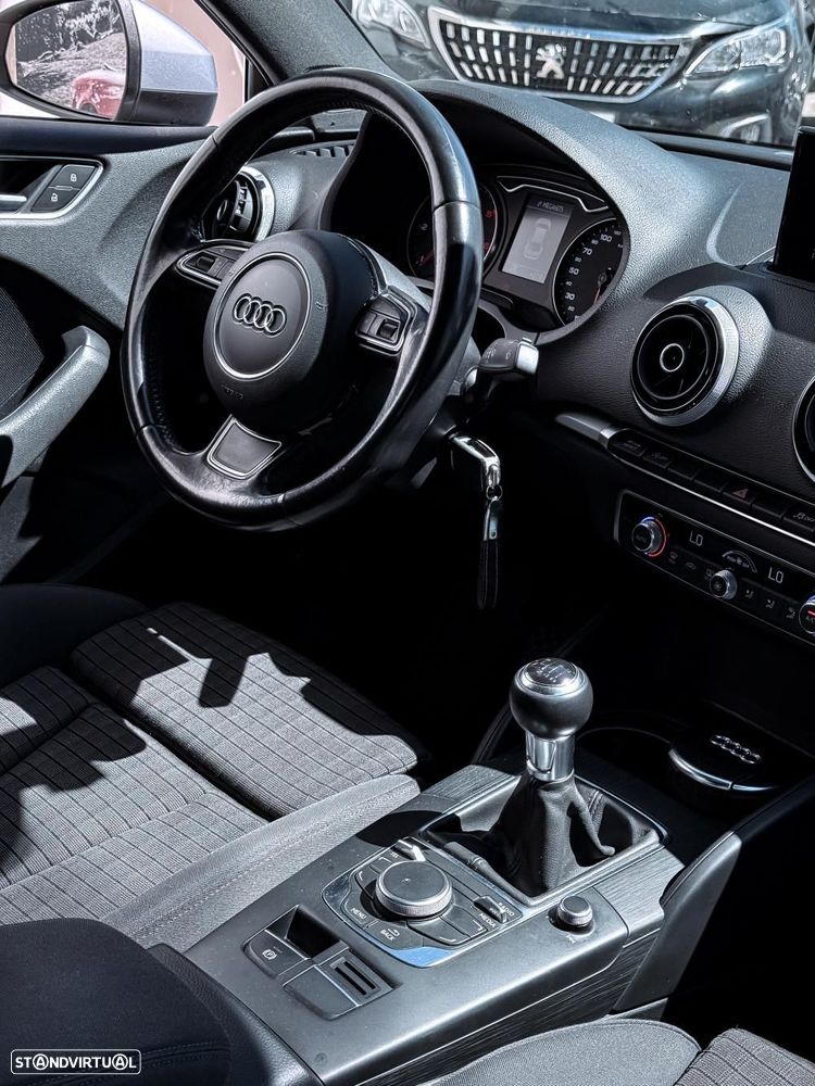 Audi A3 Limousine 1.6 TDI - 14