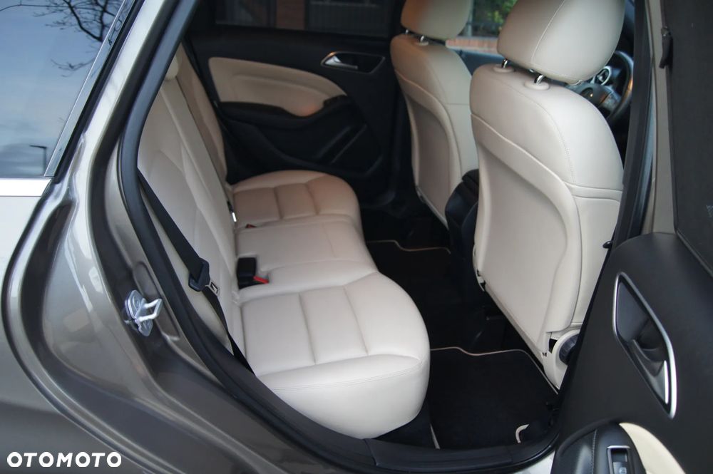 Mercedes-Benz Klasa B 180 CDI BlueEFFICIENCY Edition 1 - 21