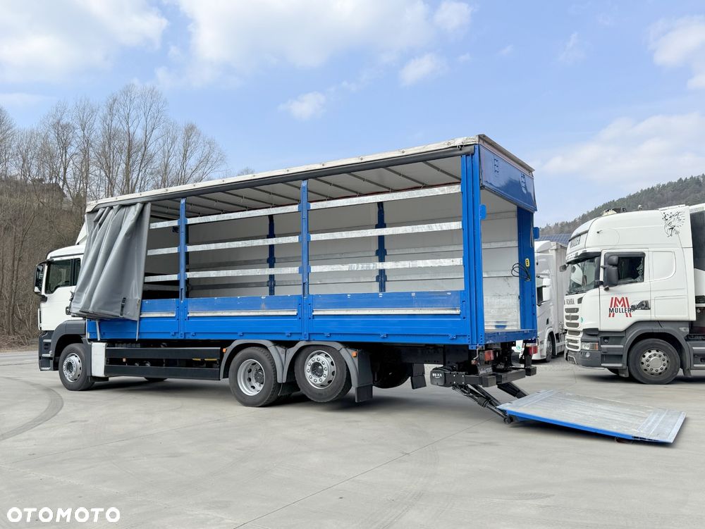 MAN TGS 26.320 6x2 // Oś skrętna i podnoszona // Zabudowa 8.30 // Specjalny //Burty // Winda // - 13