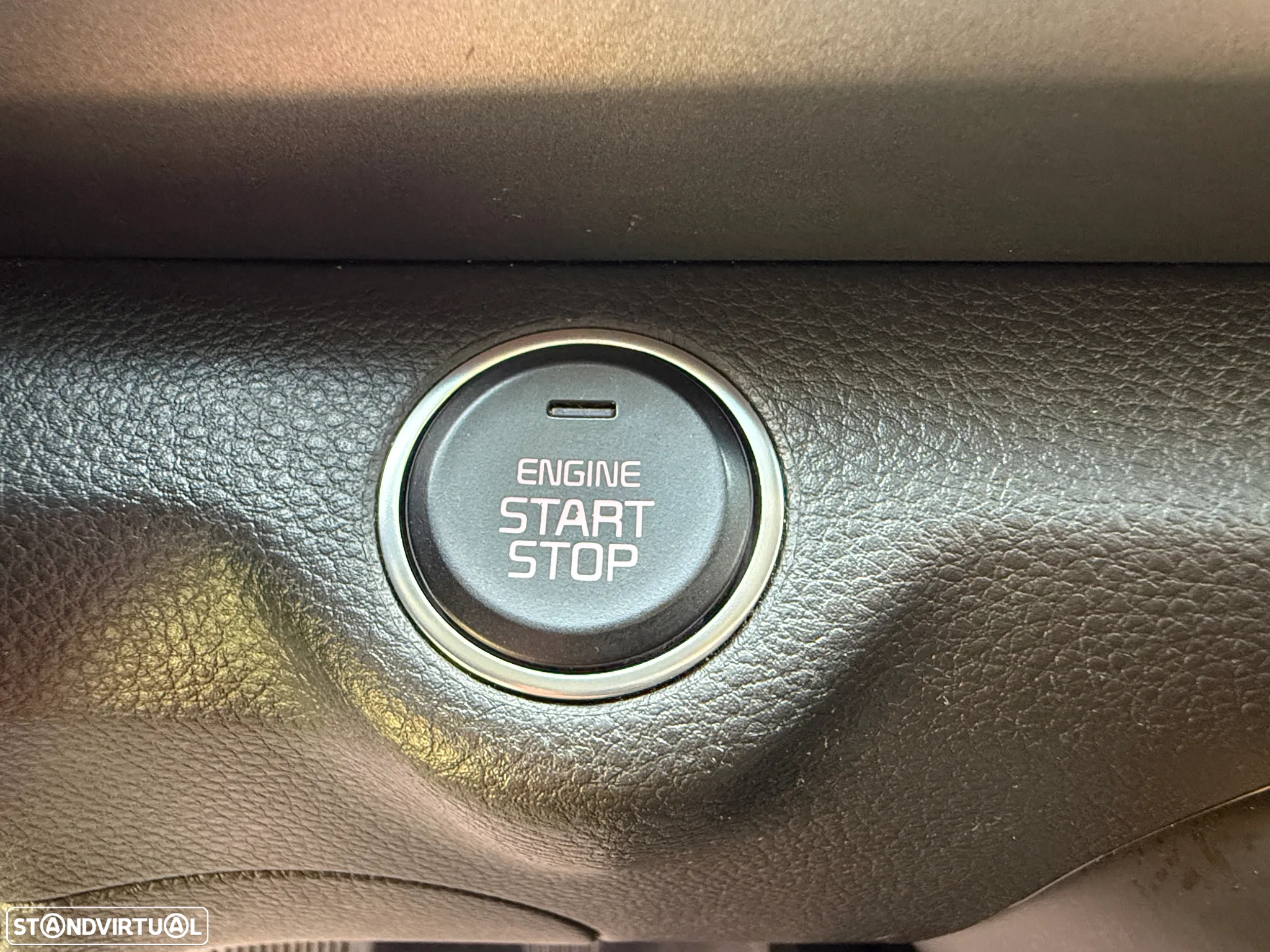 Kia Rio 1.0 T-GDi TX 7DCT - 38