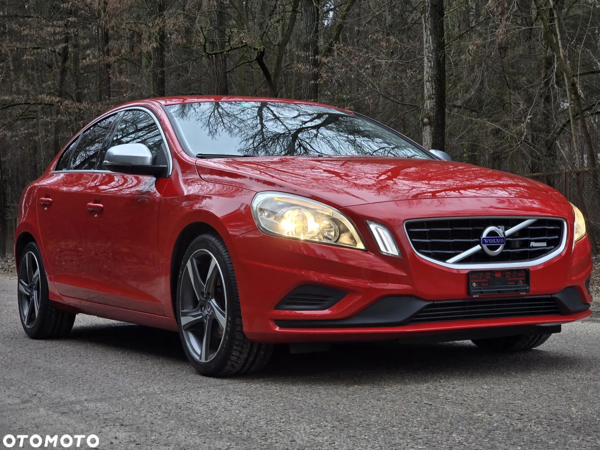 Volvo S60 T4 R-Design Momentum - 1