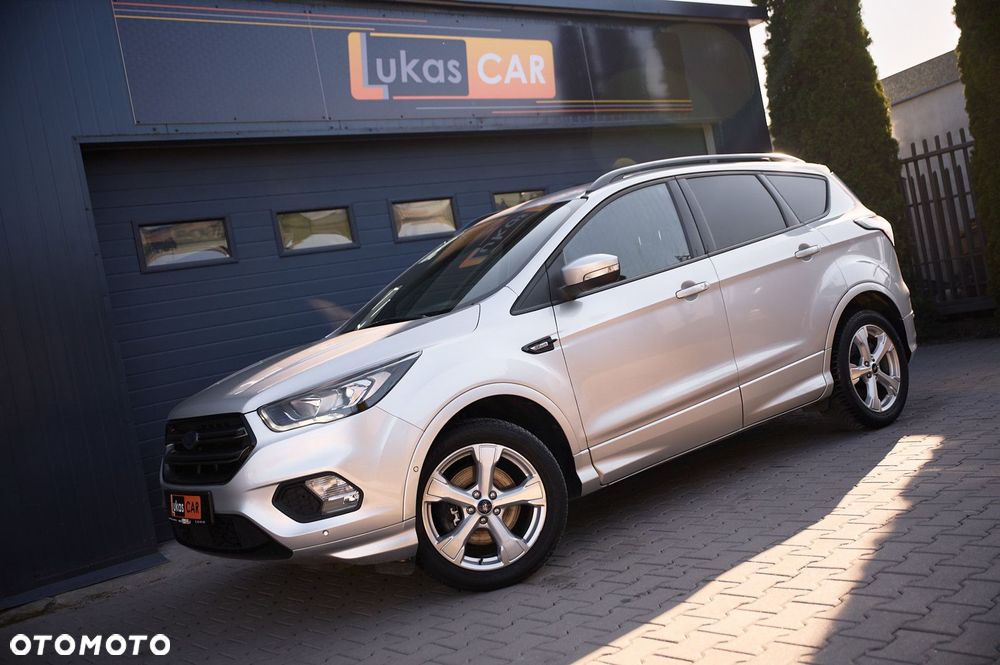 Ford Kuga - 33