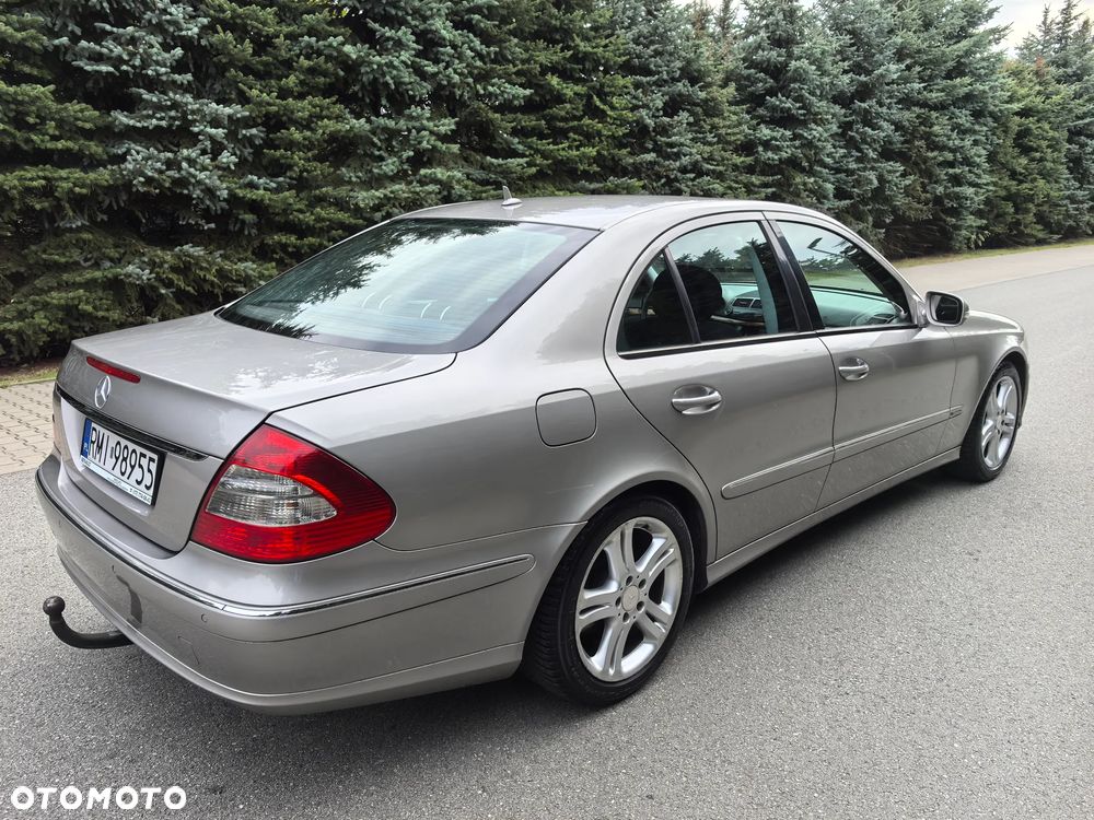 Mercedes-Benz Klasa E 220 CDI Elegance - 14