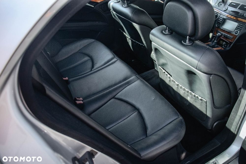 Mercedes-Benz Klasa E 320 CDI 7G-TRONIC Elegance - 18