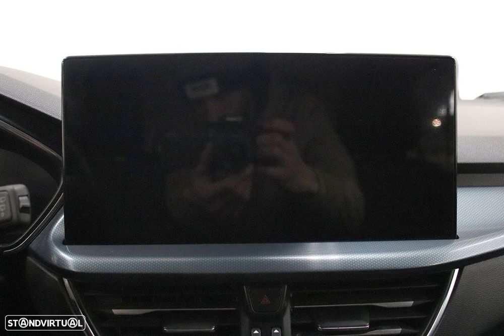 Ford Focus SW 1.0 EcoBoost MHEV Active X - 9