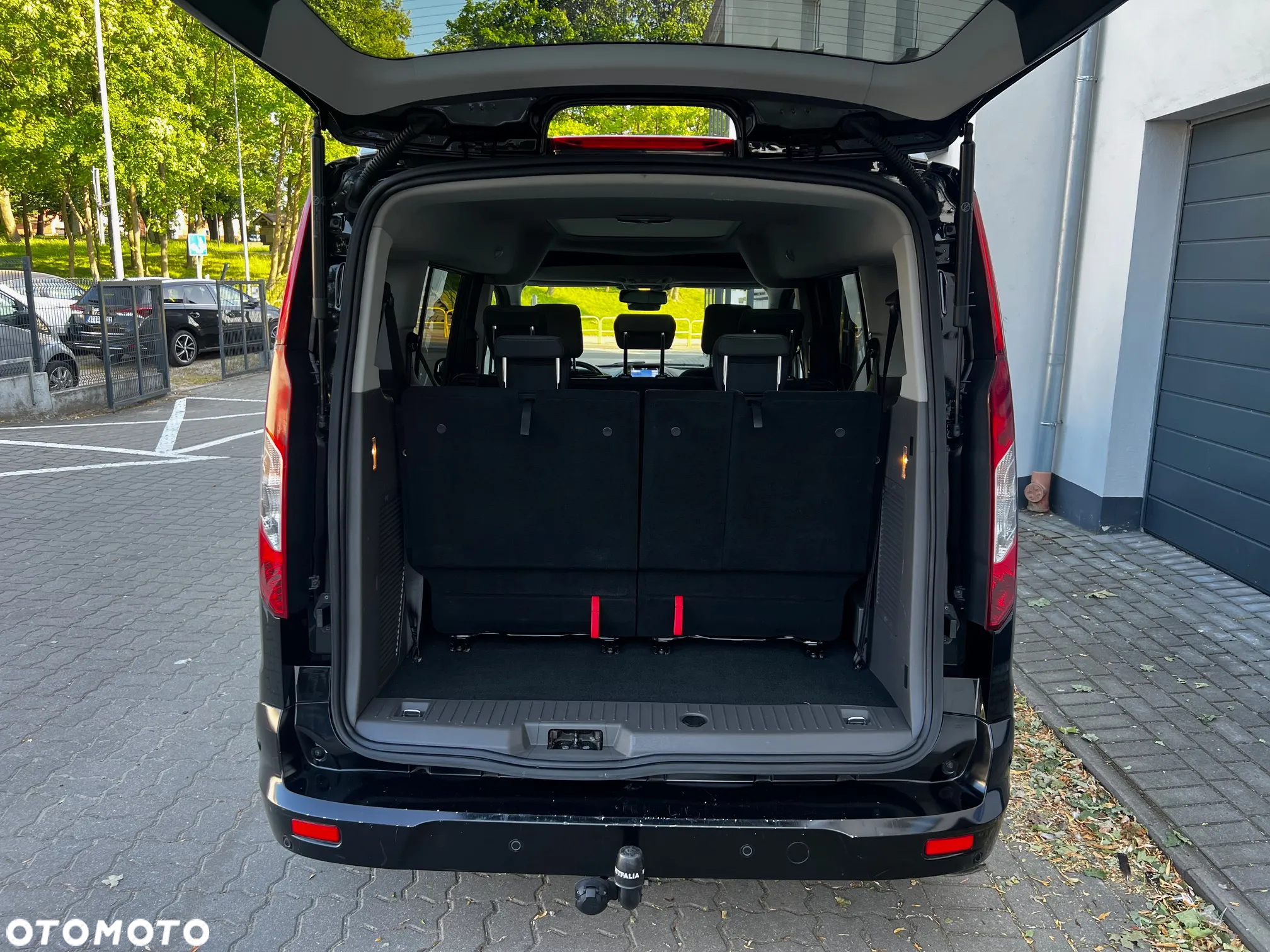 Ford Tourneo Connect Grand 1.5 TDCi Start/Stop Titanium - 10