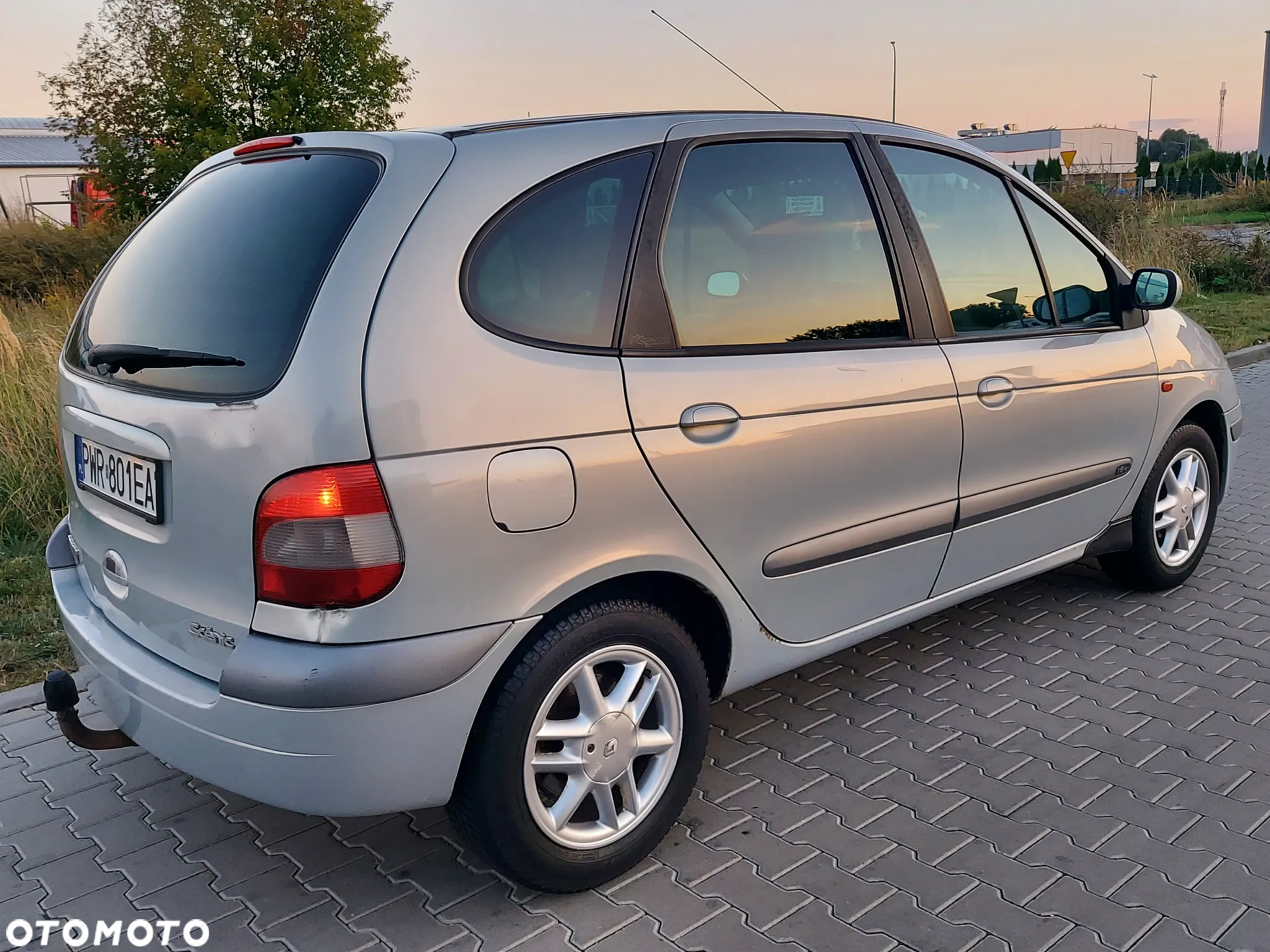 Renault Scenic 1.6 16V Privilege - 4