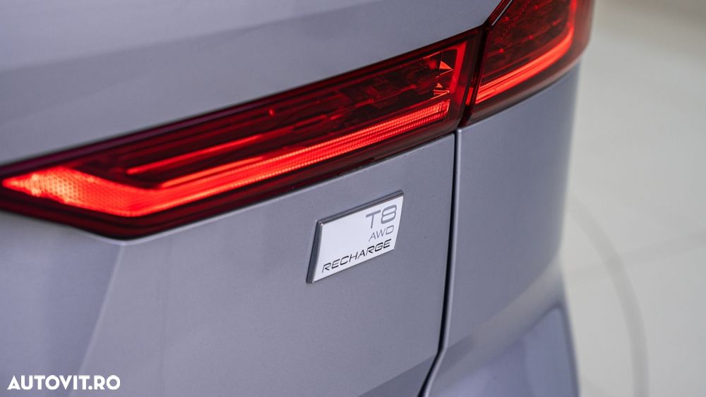 Volvo XC 60 T8 AWD Recharge Plus Bright - 11