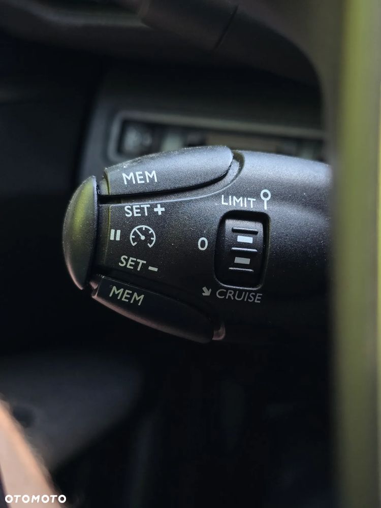 Peugeot 3008 BlueHDi 130 Stop & Start Allure - 29