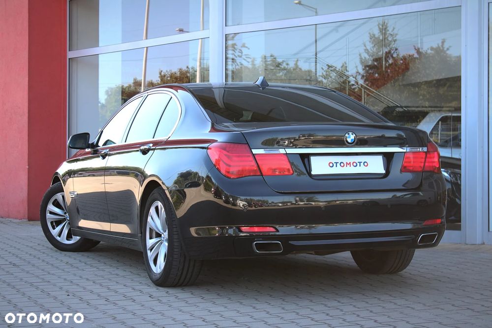 BMW Seria 7 740d xDrive - 8