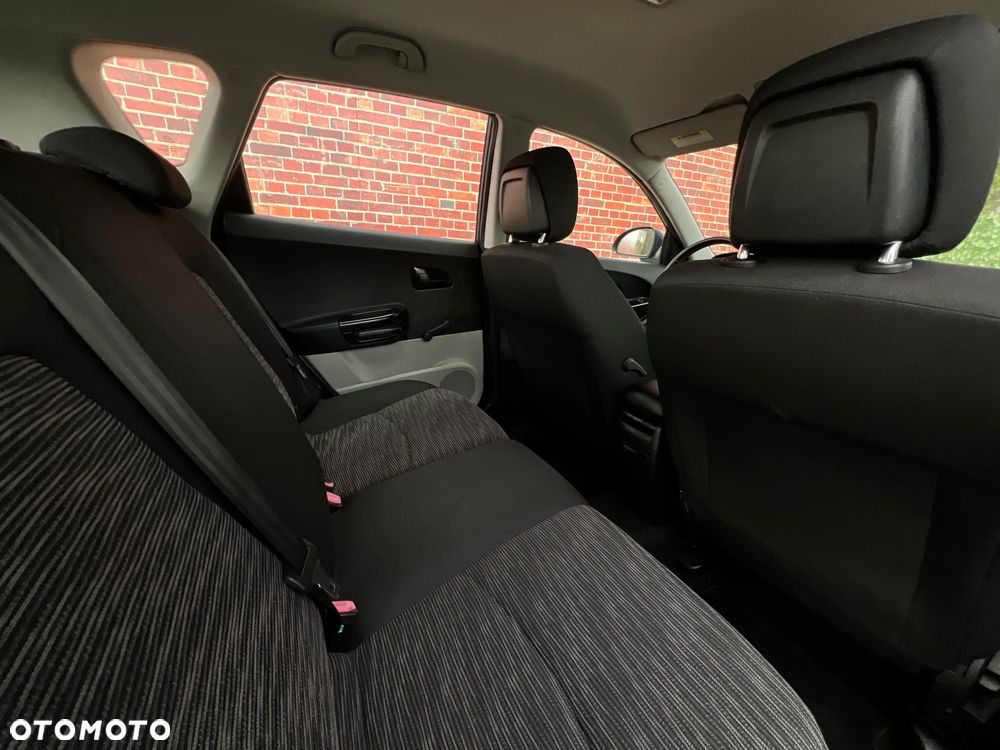 Kia Ceed - 17