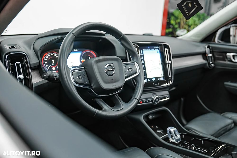 Volvo XC 40 T4 Recharge DKG Inscription - 15
