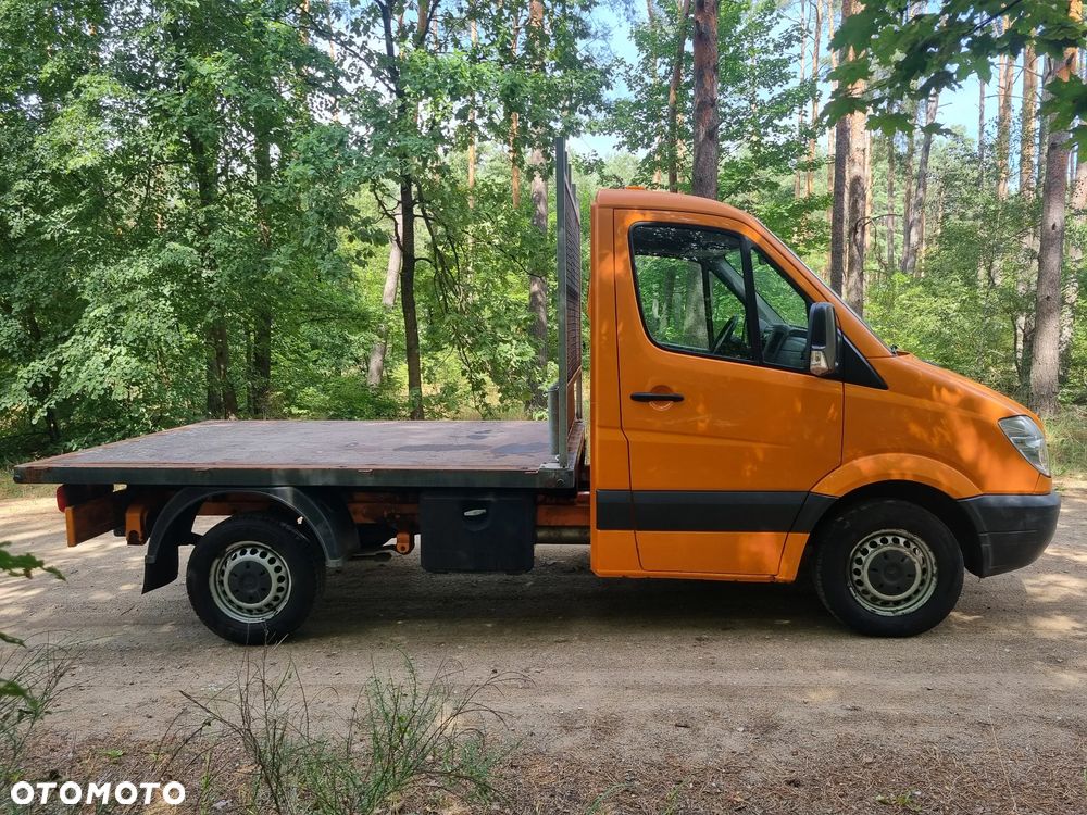 Mercedes-Benz Sprinter - 8