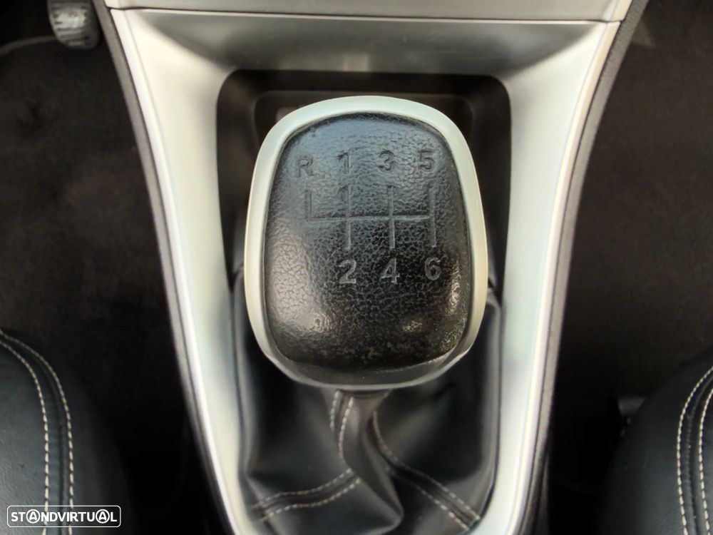 Lancia Delta 1.6 M-Jet Platino Com 57X - 43