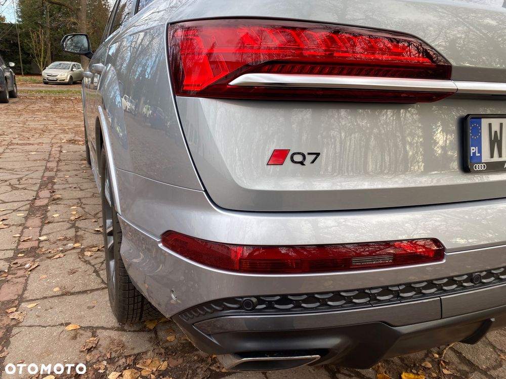 Audi Q7 - 1