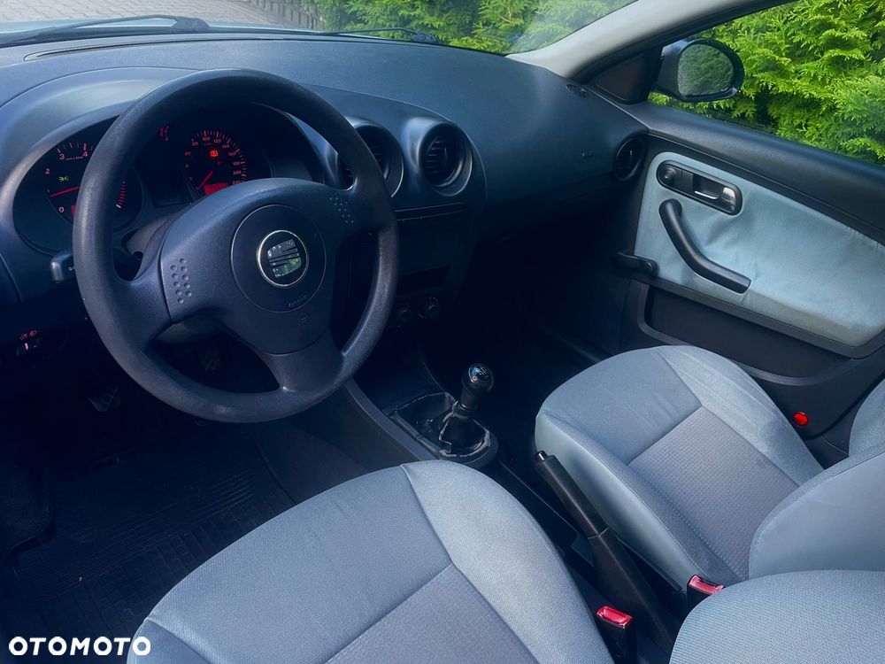 Seat Ibiza 1.2 12V Signo - 11