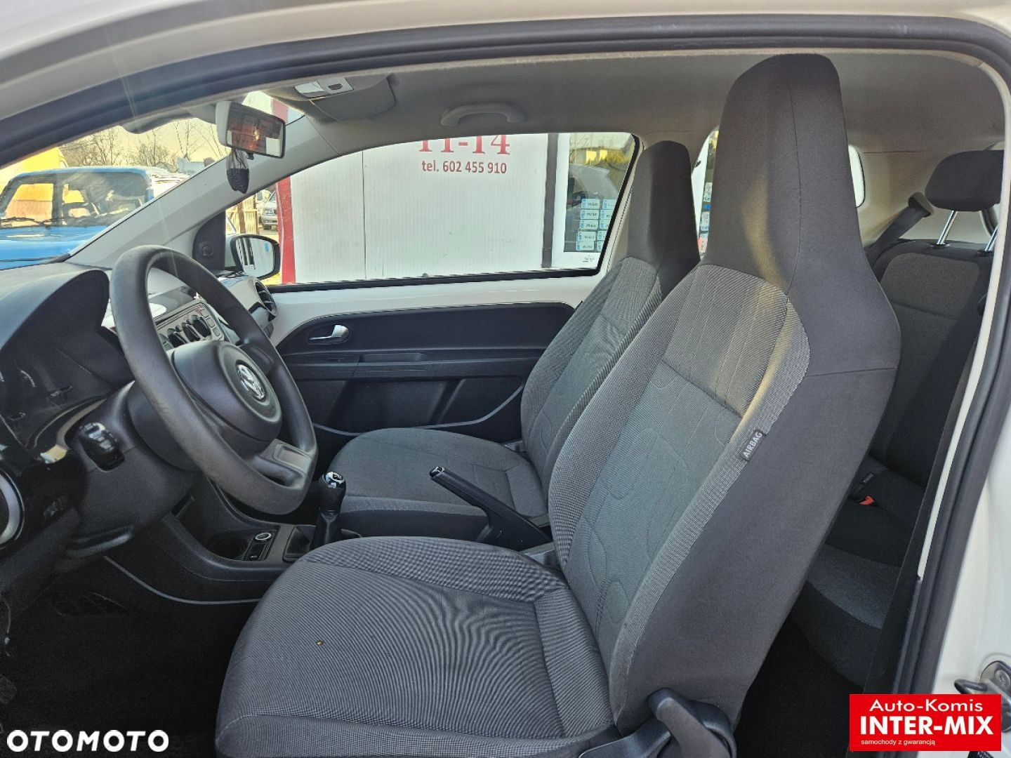 Volkswagen up! - 12