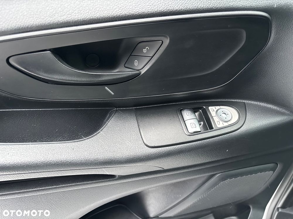 Mercedes-Benz Vito - 18