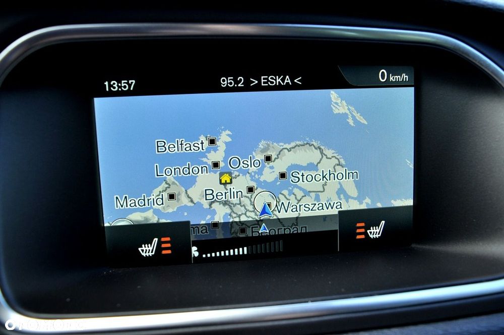 Volvo V40 D2 Geartronic Inscription - 34