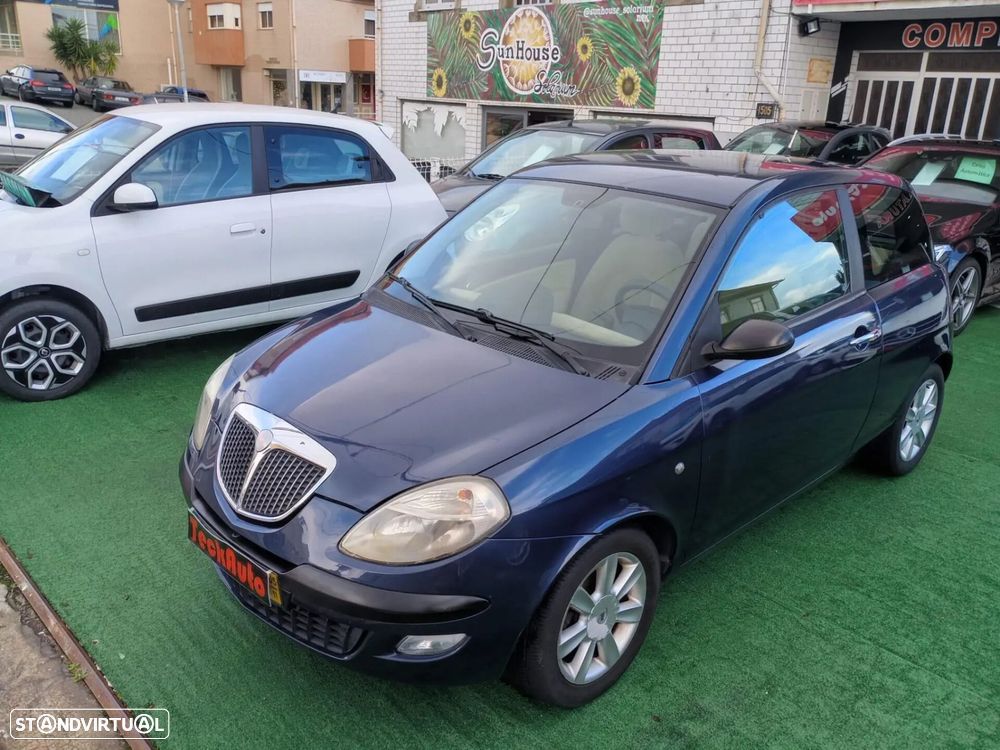 Lancia Ypsilon 1.2 16V Fashion - 3