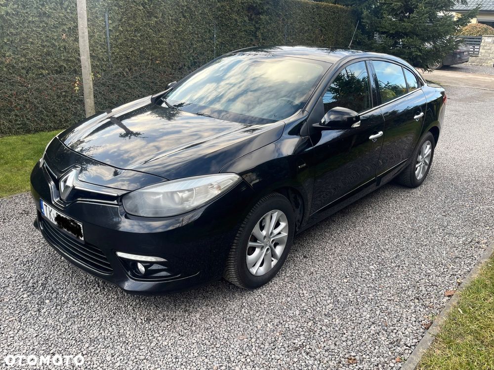 Renault Fluence ver-1-6-16v-limited - 9