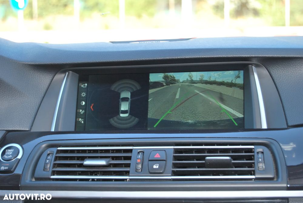 BMW Seria 5 520d Aut. - 23
