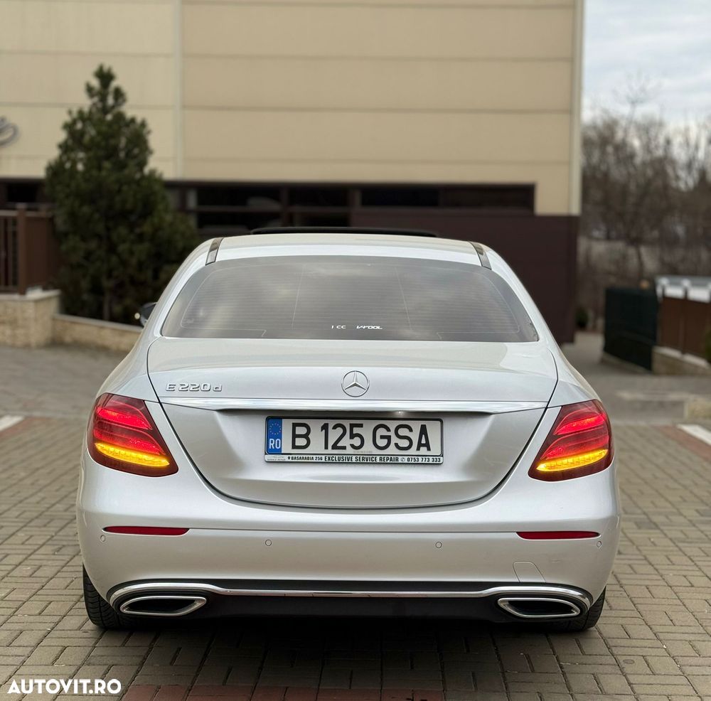 Mercedes-Benz E - 6
