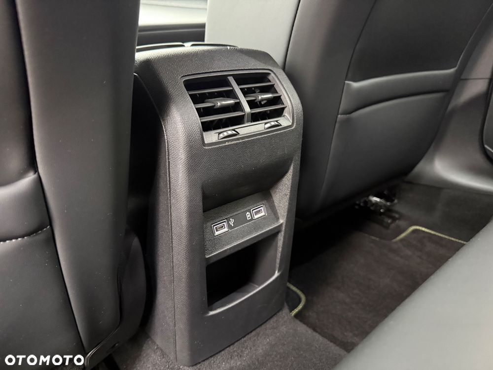 Peugeot 308 - 15