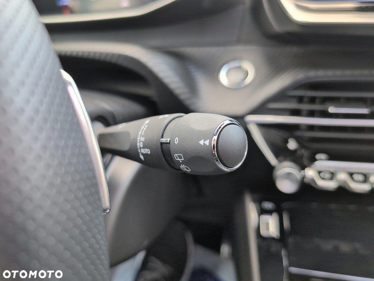 Peugeot 2008 - 29