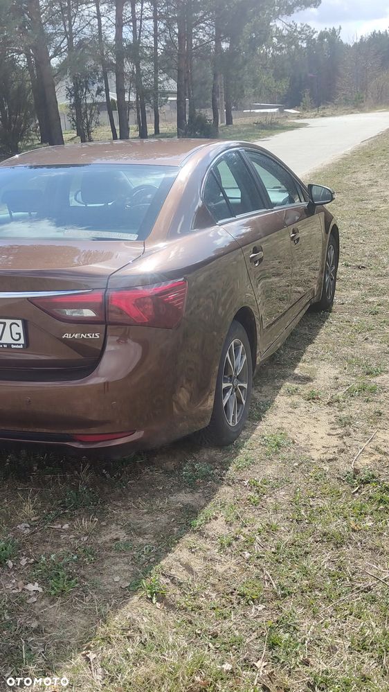 Toyota Avensis 1.8 Selection - 8