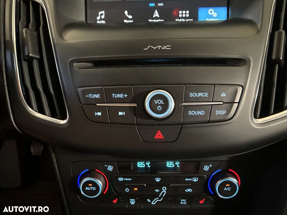 Ford Focus - 20