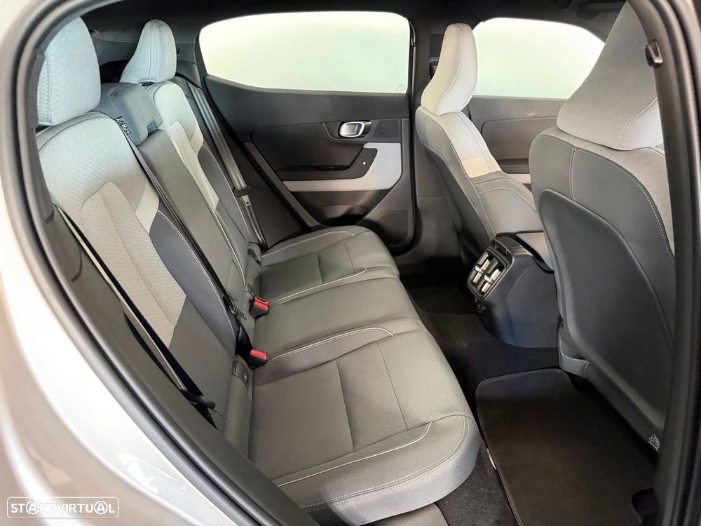 Polestar 2 Standard Range 69 kWh - 32